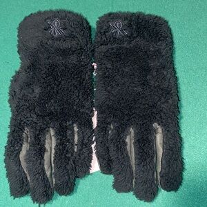 KITH green Fuzzy Gloves